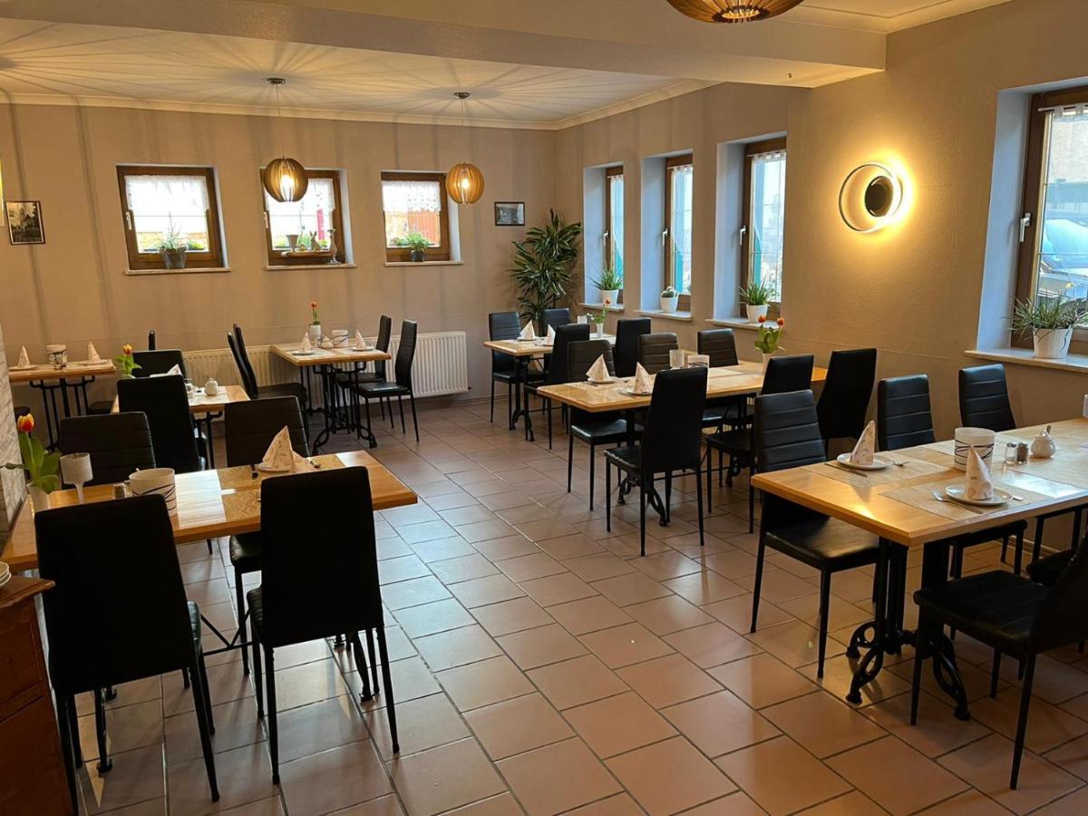 Hotel Garni Zum Rebstock Naumburg  Zewnętrze zdjęcie