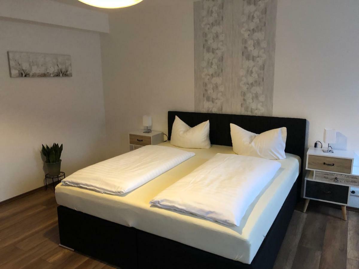 Hotel Garni Zum Rebstock Naumburg  Zewnętrze zdjęcie