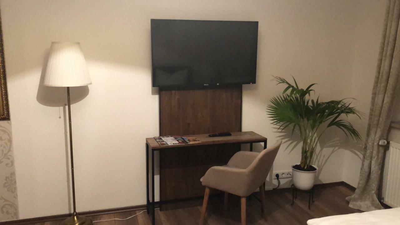 Hotel Garni Zum Rebstock Naumburg  Zewnętrze zdjęcie