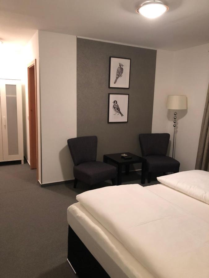 Hotel Garni Zum Rebstock Naumburg  Zewnętrze zdjęcie